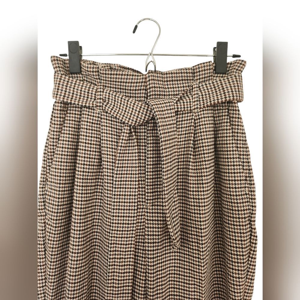 H&M Women's brown/cream plaid pants, Size 6, high waisted, cropped, belt, NWT - Picture 3 of 4